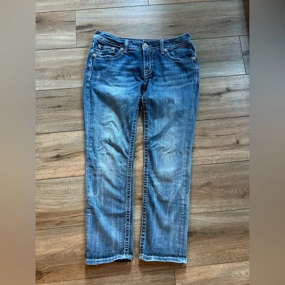 Miss Me Denim Cuffed Capri Jeans - Picture 1 of 7